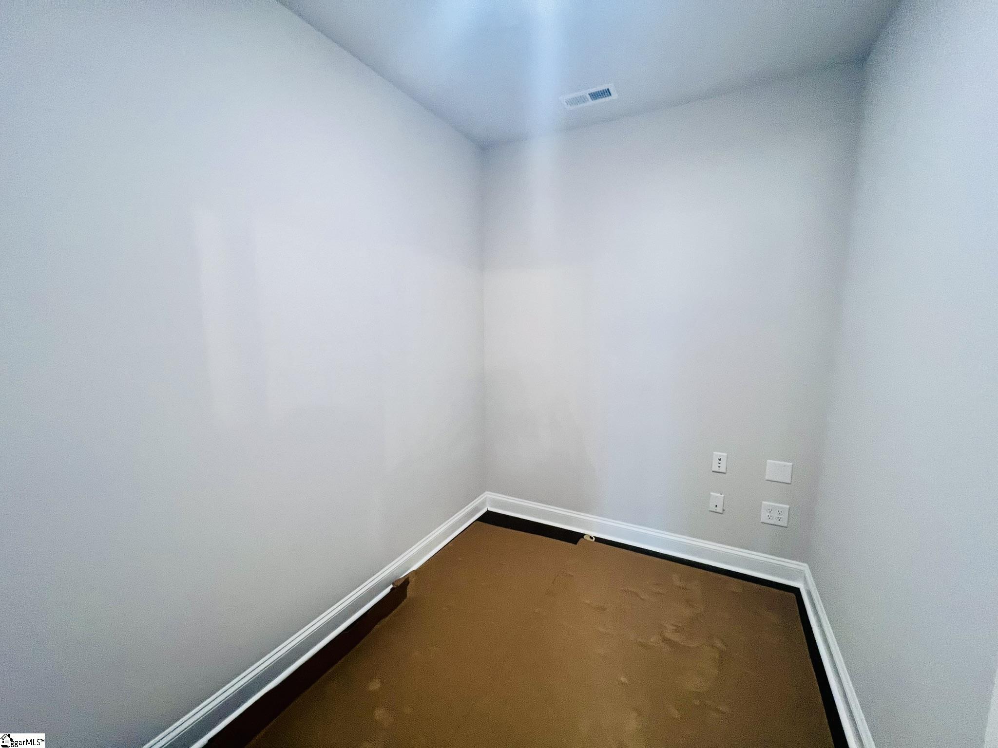 61 Hensley Road Property Photo 14