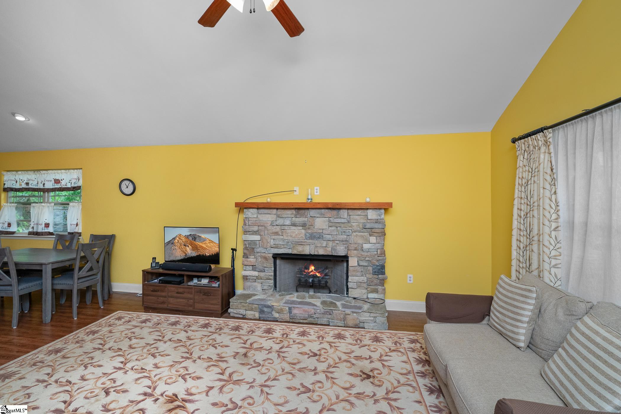 618 Fawn Branch Trail Property Photo 5