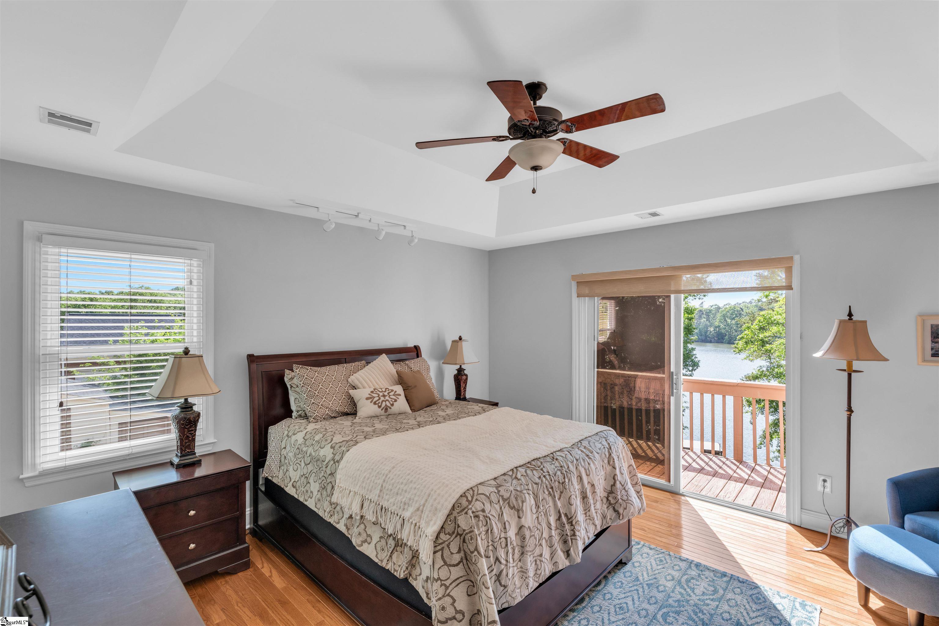 168 Lakeshore Drive Property Photo 16