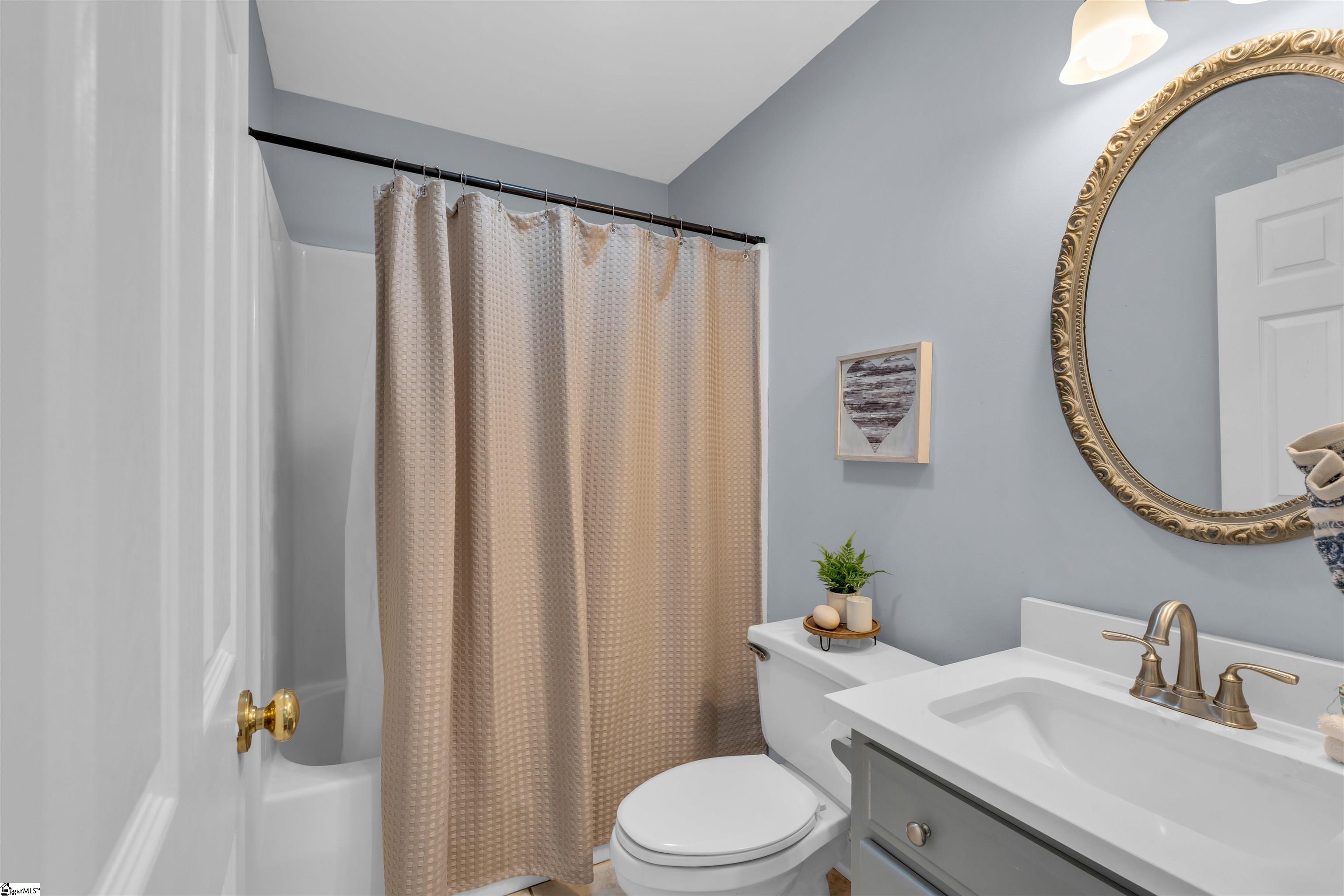 168 Lakeshore Drive Property Photo 18