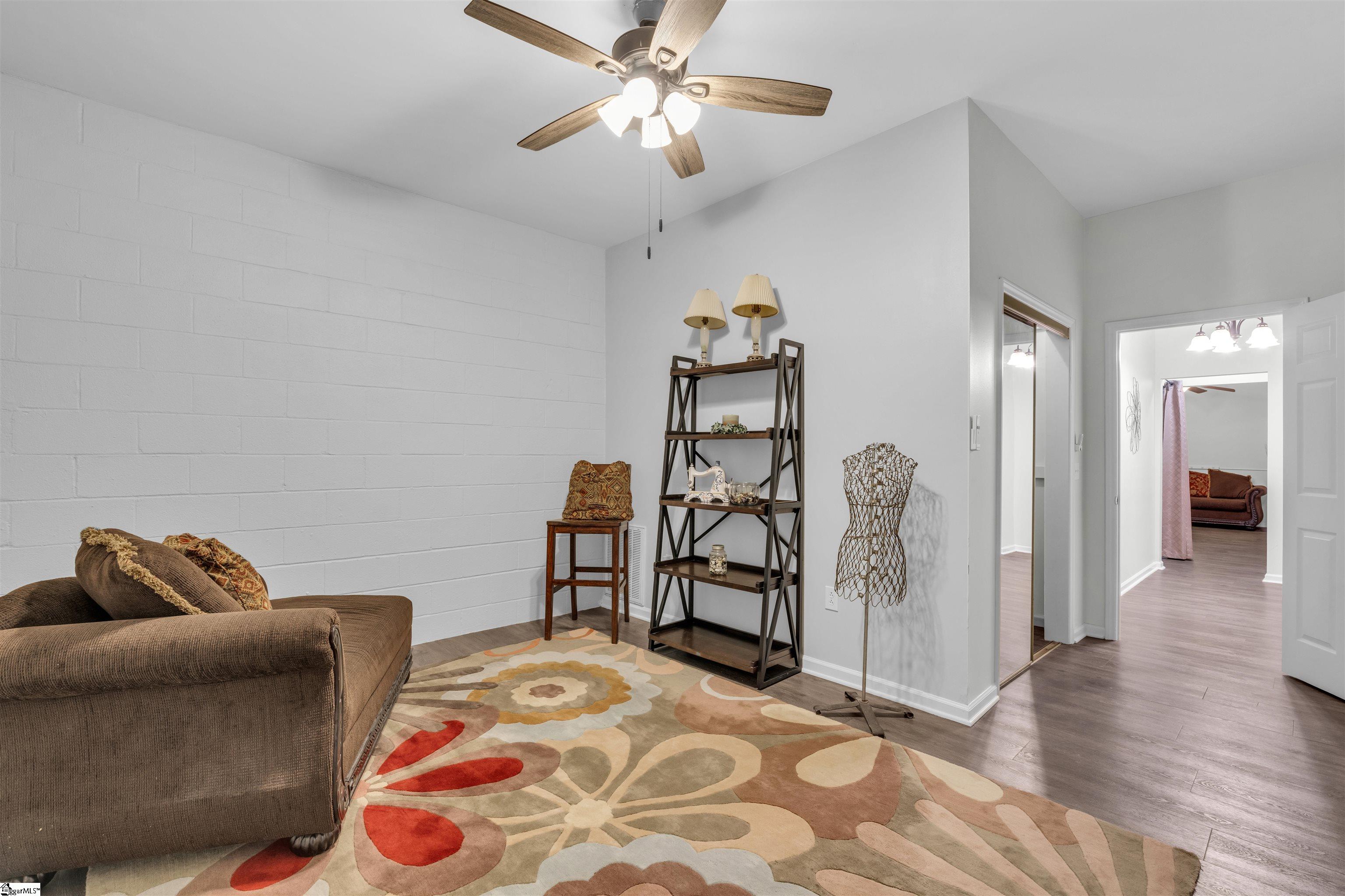 168 Lakeshore Drive Property Photo 28