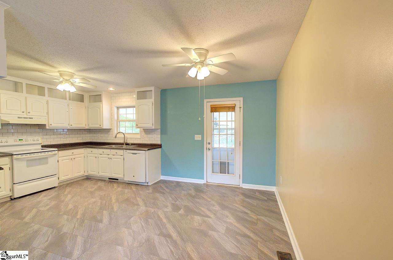 602 Habersham Lane Property Photo 6