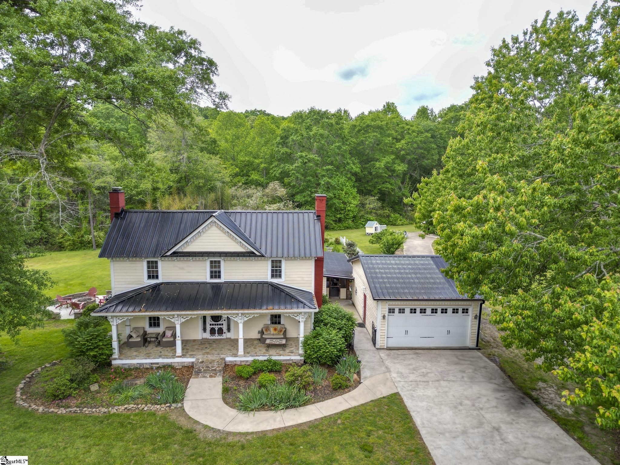371 Store Road Property Photo 1