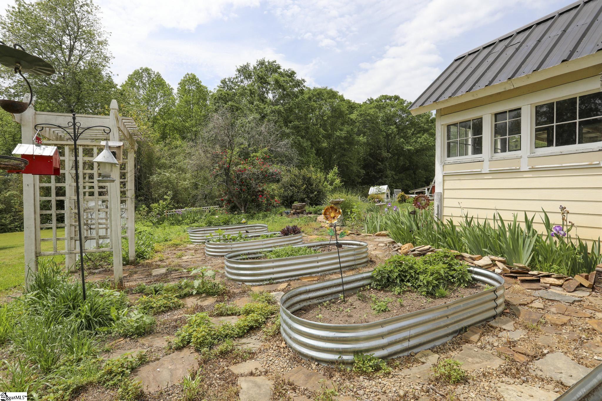 371 Store Road Property Photo 35