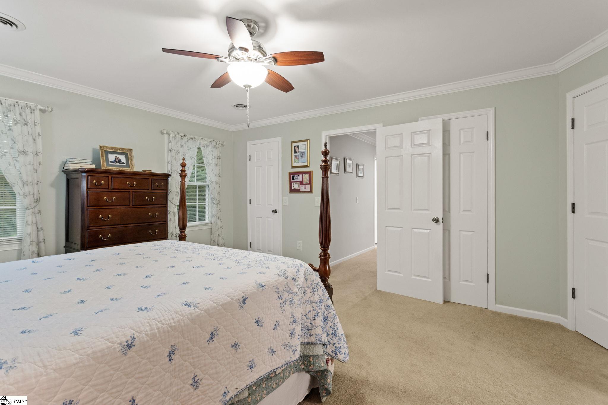 112 Woodhill Lane Property Photo 24