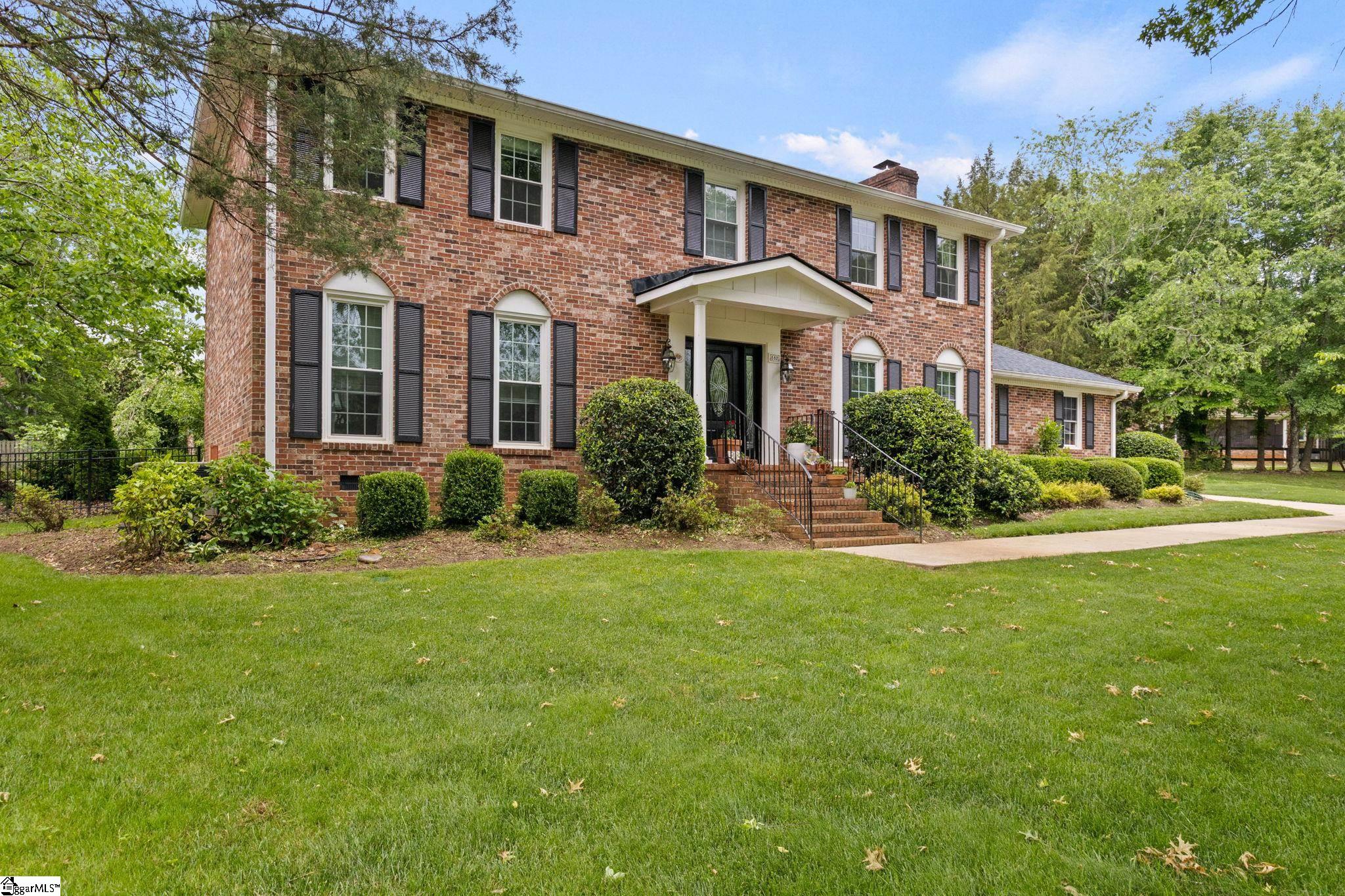 112 Woodhill Lane Property Photo 37
