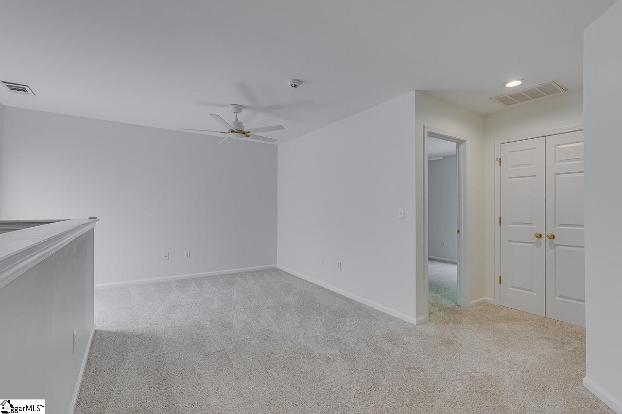 127 Ledgewood Way Property Photo 25