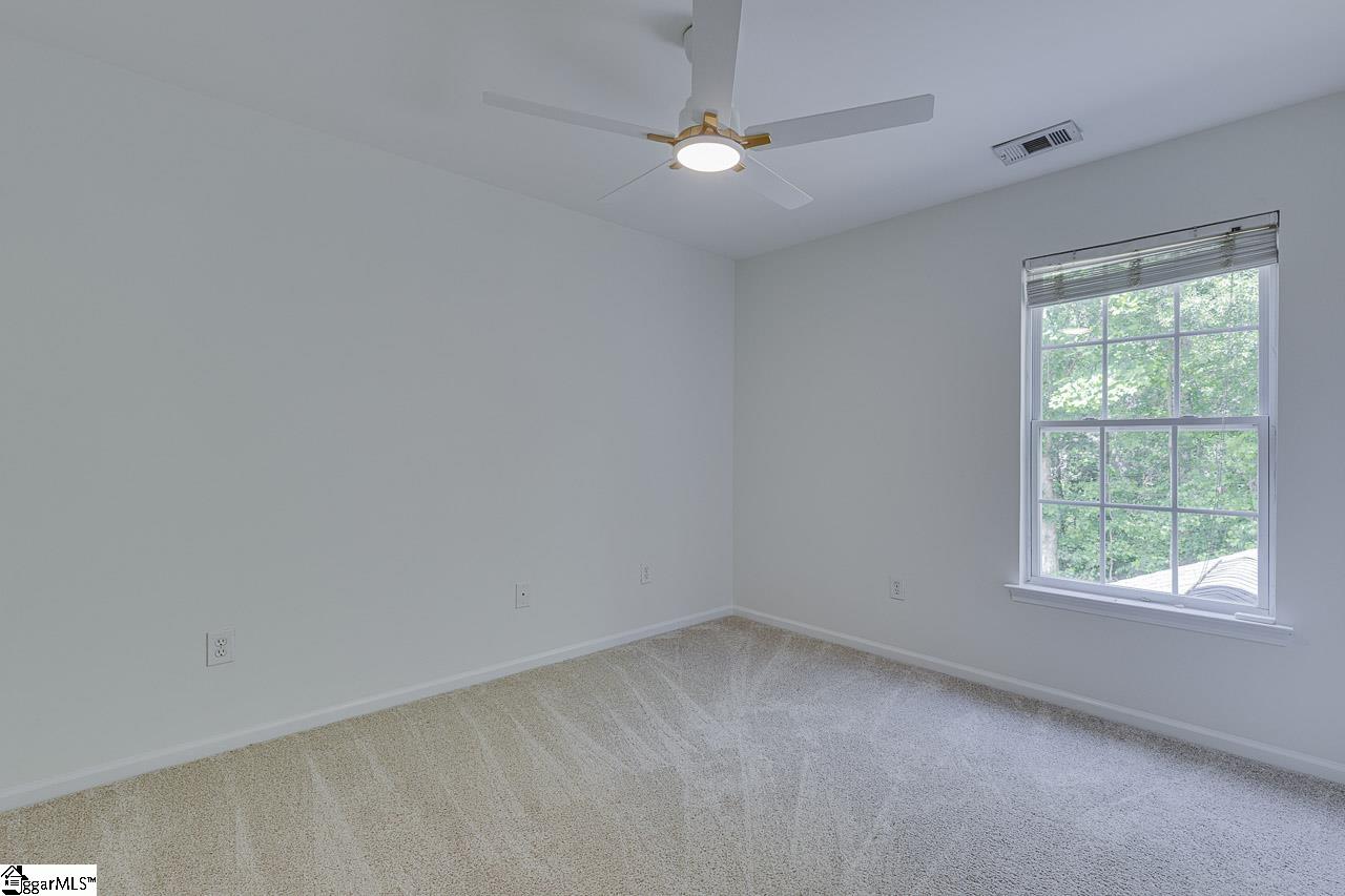 127 Ledgewood Way Property Photo 28