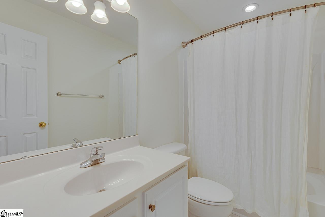 127 Ledgewood Way Property Photo 33