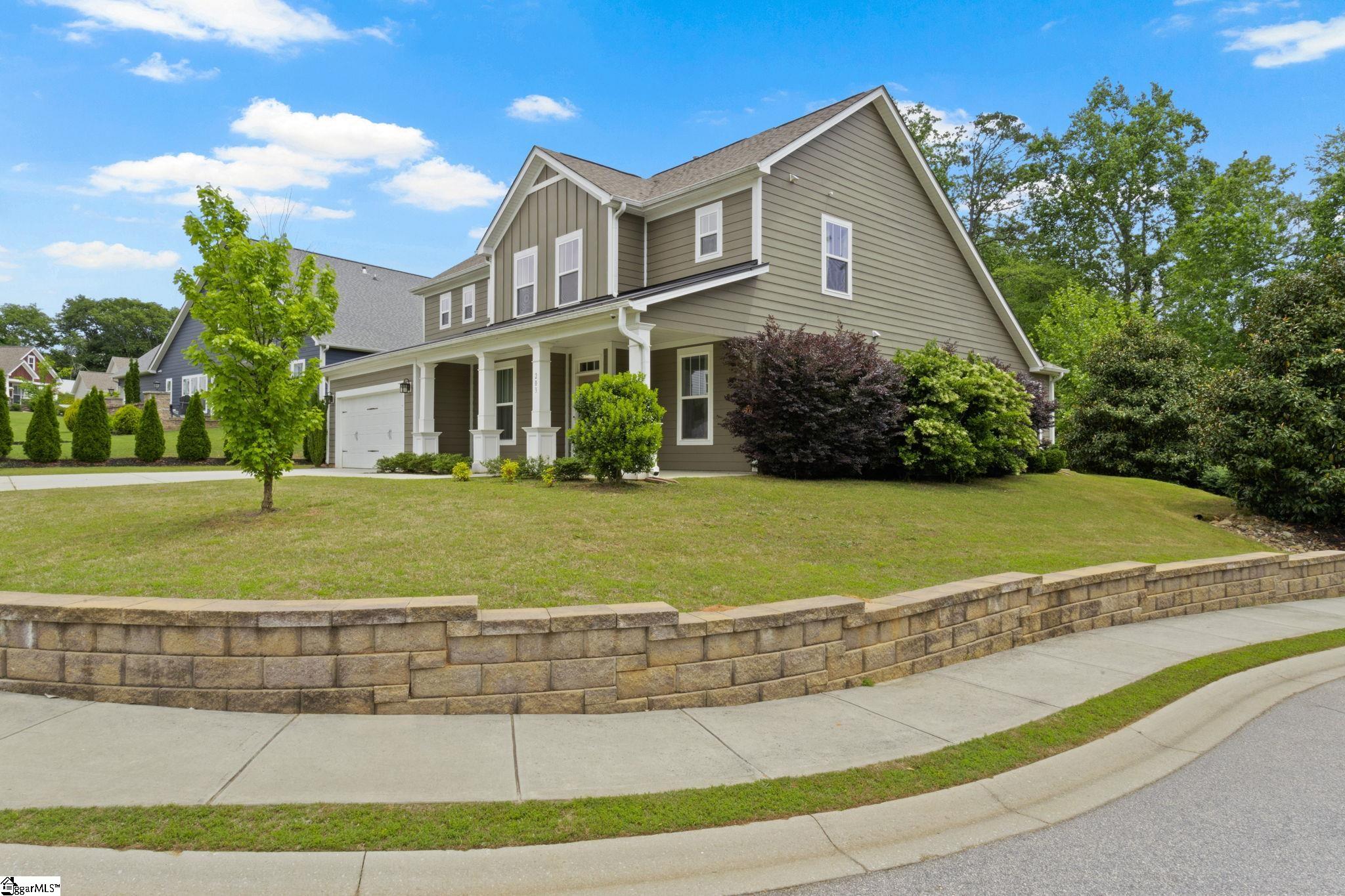 203 Quail Creek Drive Property Photo 2