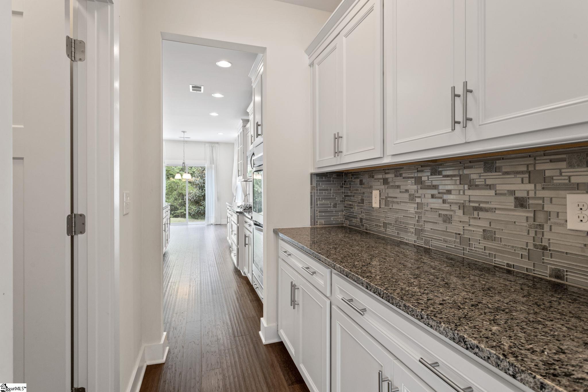 203 Quail Creek Drive Property Photo 11