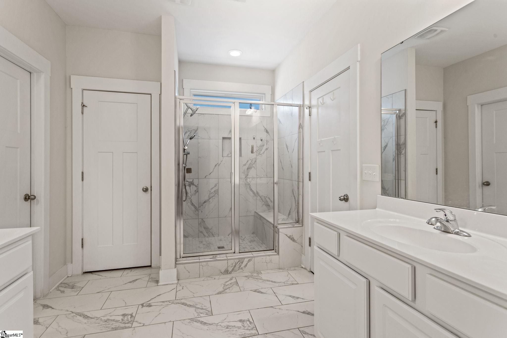 203 Quail Creek Drive Property Photo 20