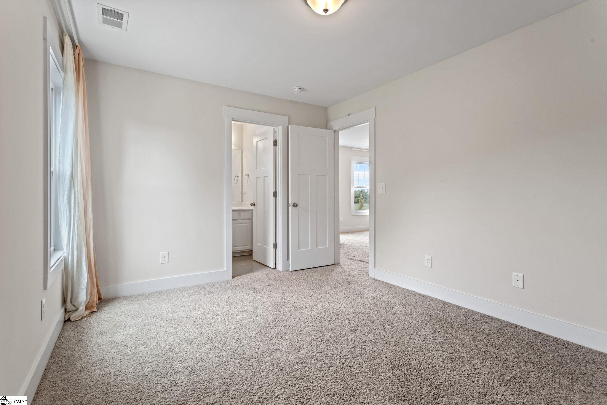 203 Quail Creek Drive Property Photo 28