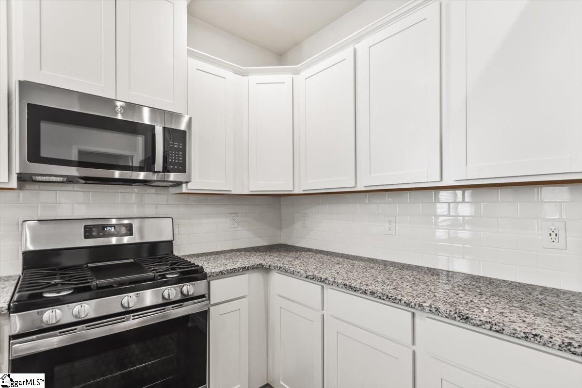2050 Zanes Creek Drive Property Photo 4