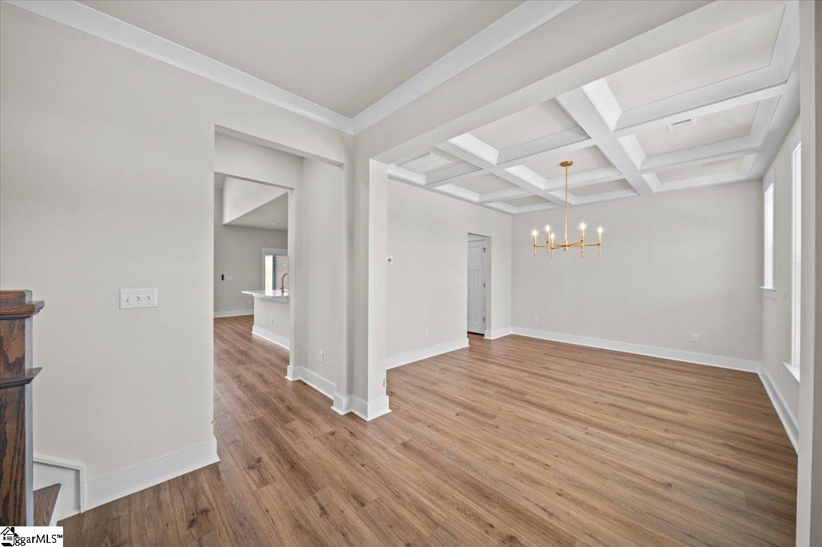 800 Lonsdale Court Property Photo 6