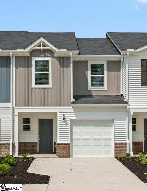 124 Arrow Court Property Photo 1