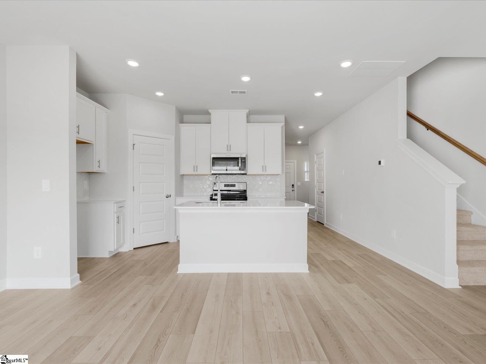 217 Cupid Court Property Photo 6