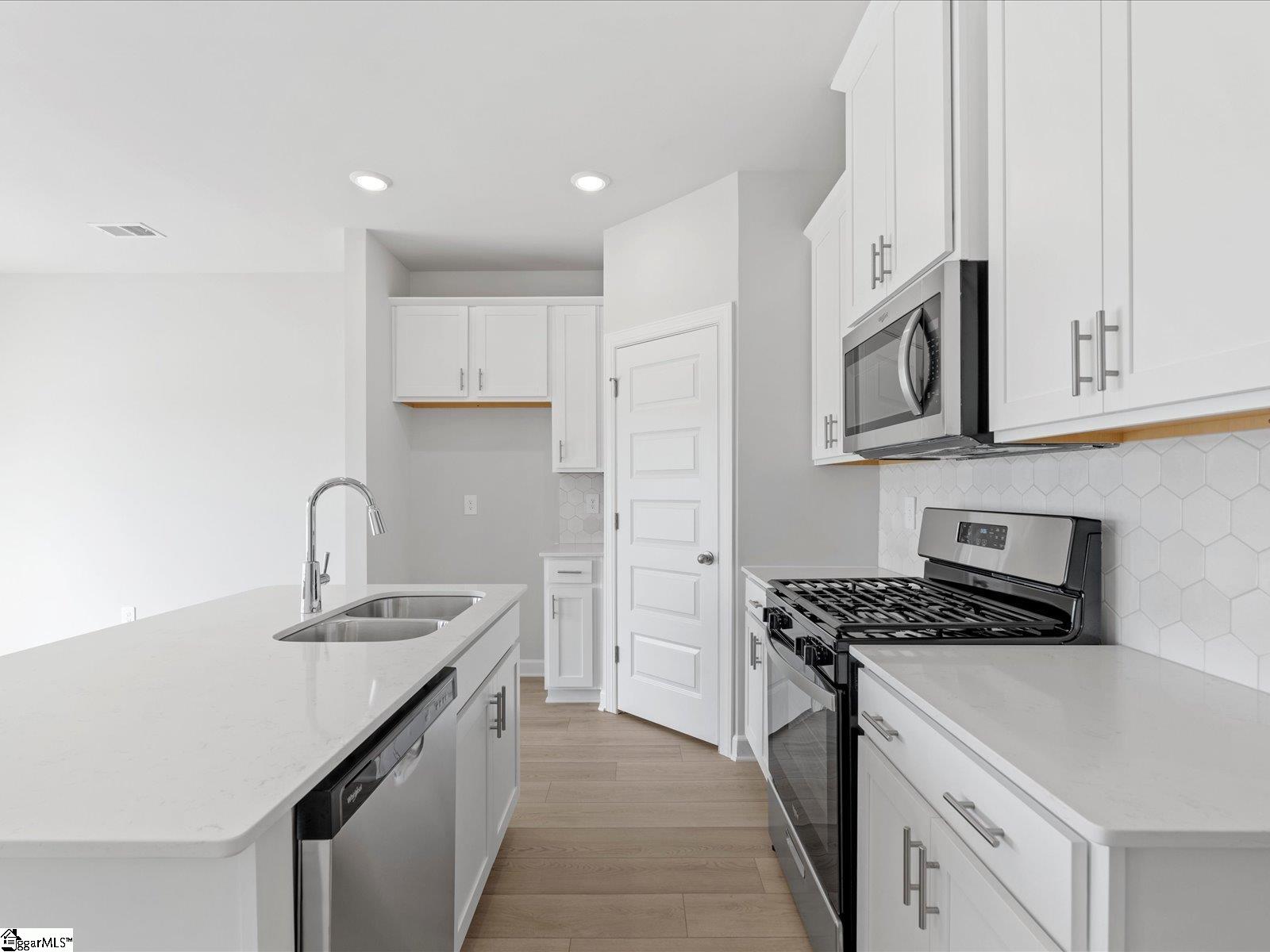 217 Cupid Court Property Photo 8