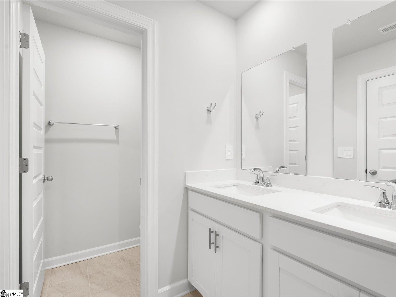 215 Cupid Court Property Photo 11