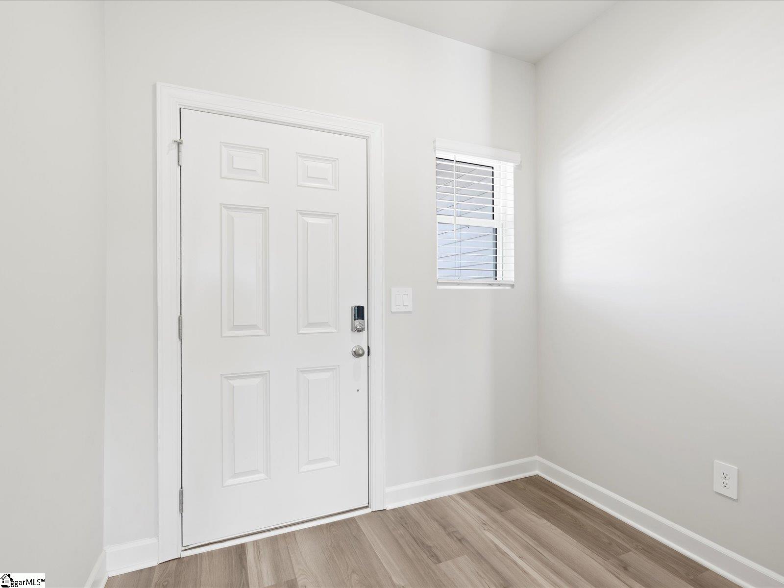 213 Cupid Court Property Photo 3