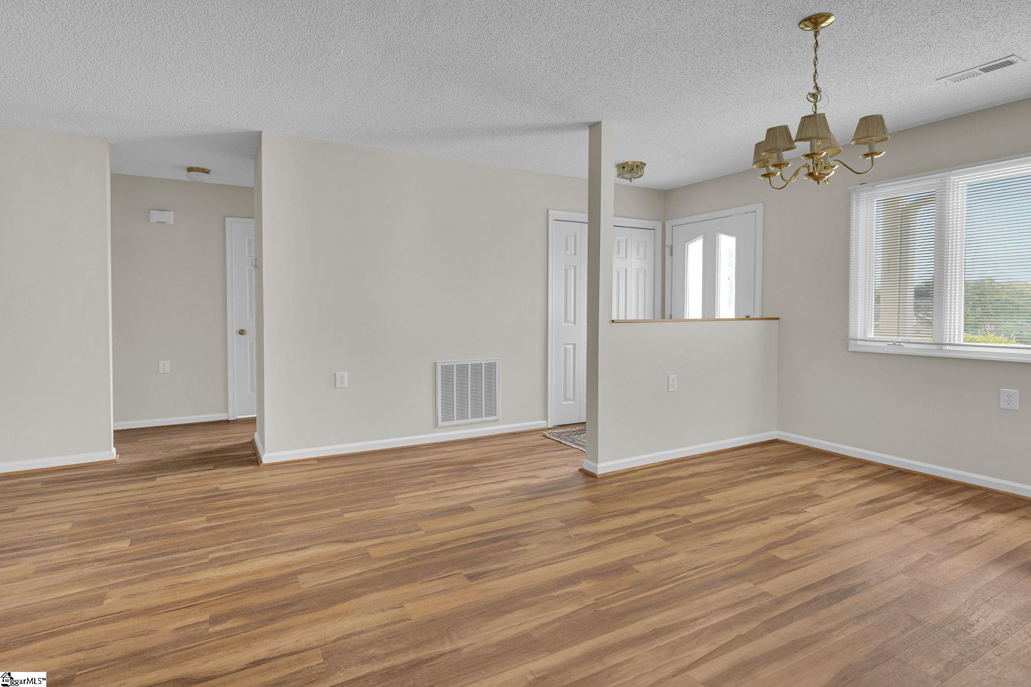 15 Sunbriar Drive Property Photo 6