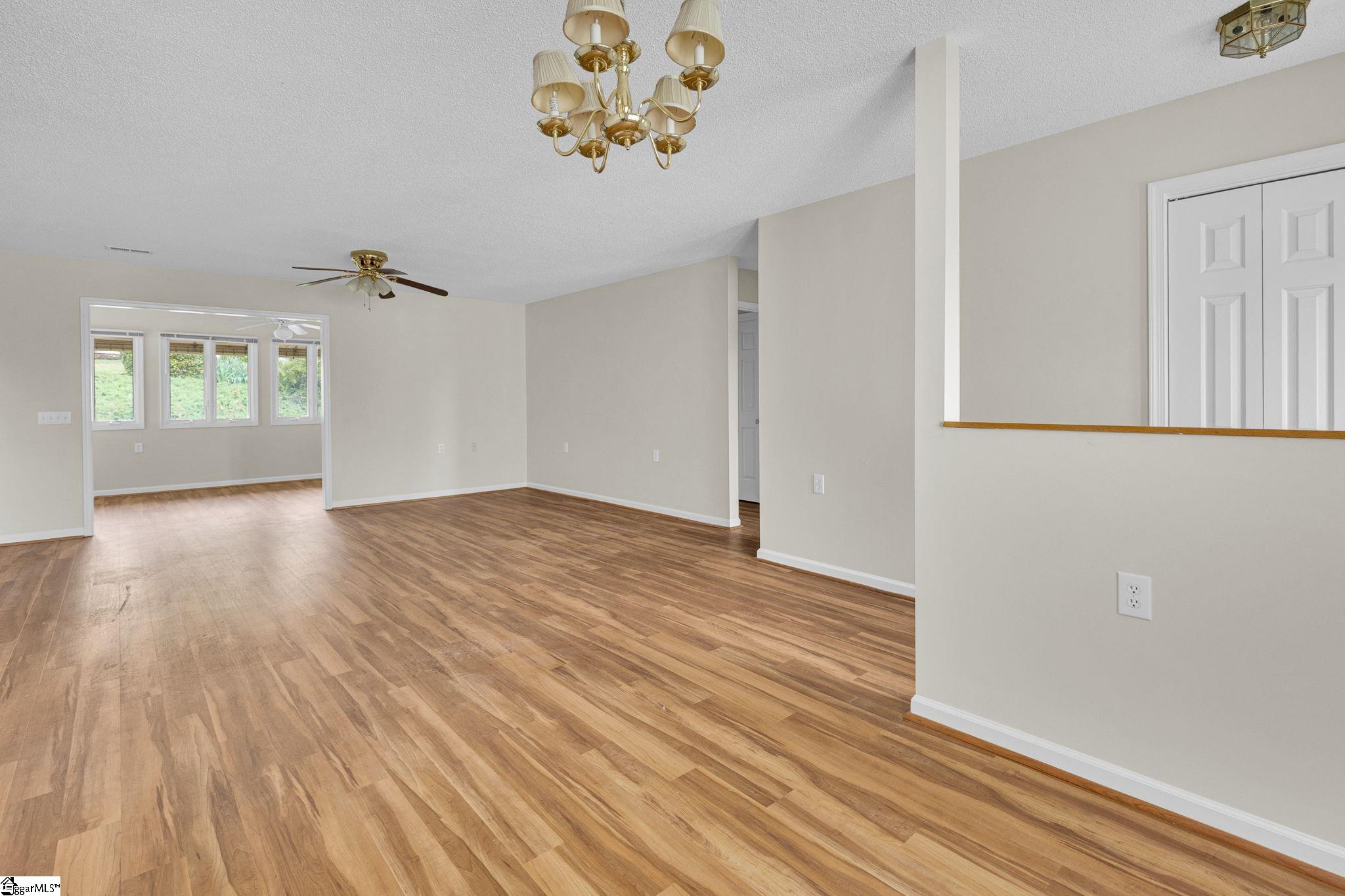 15 Sunbriar Drive Property Photo 7