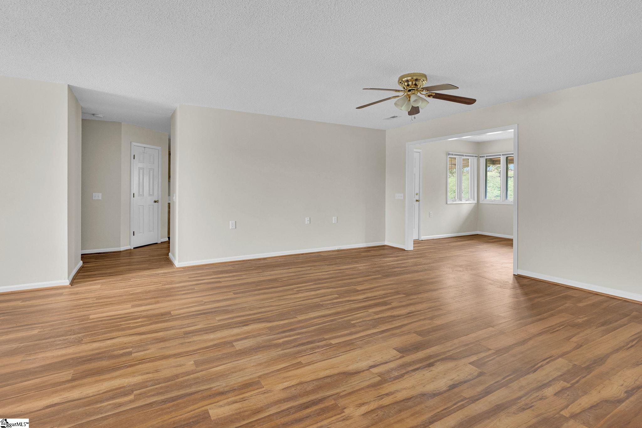 15 Sunbriar Drive Property Photo 8