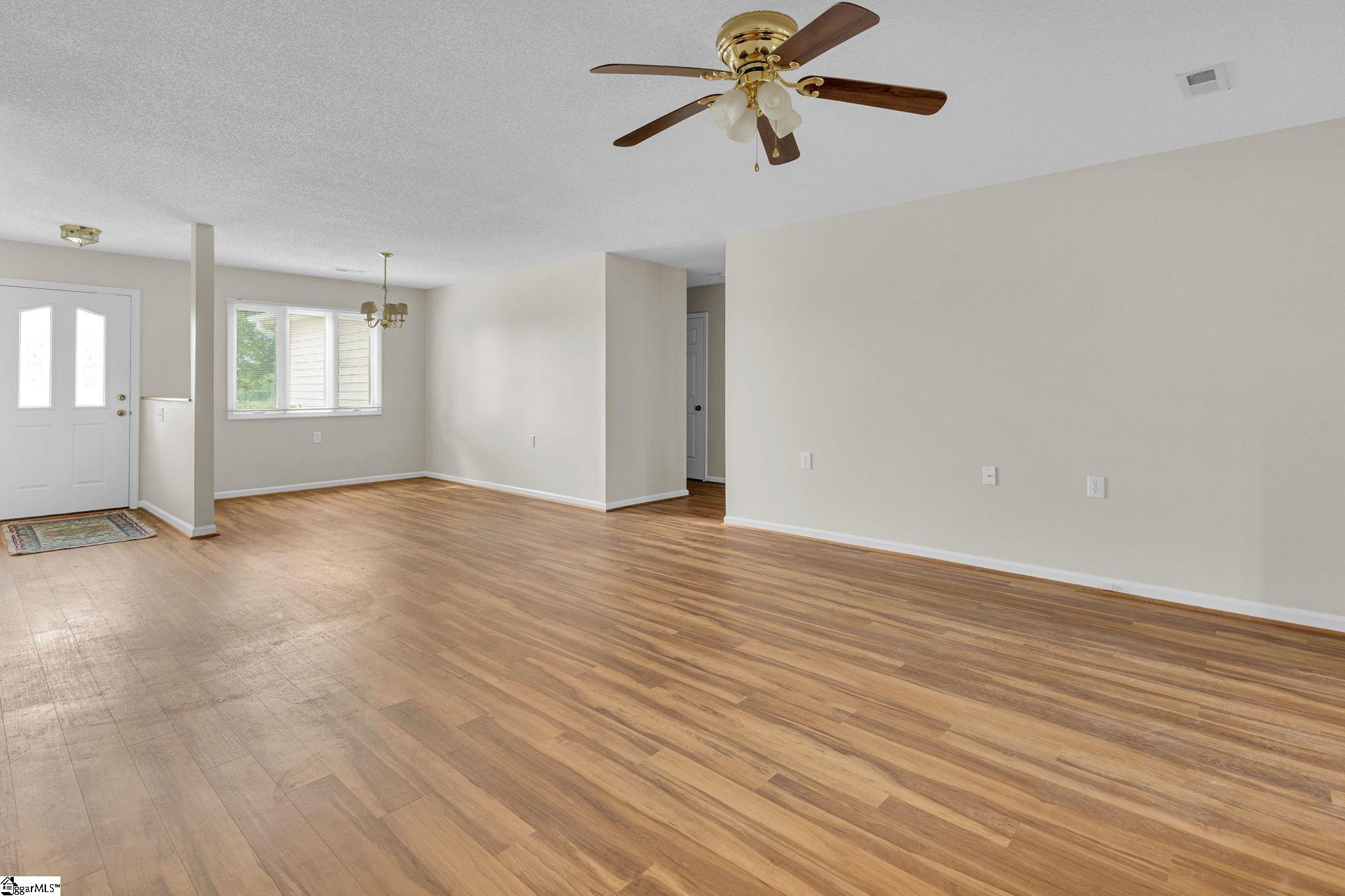 15 Sunbriar Drive Property Photo 9