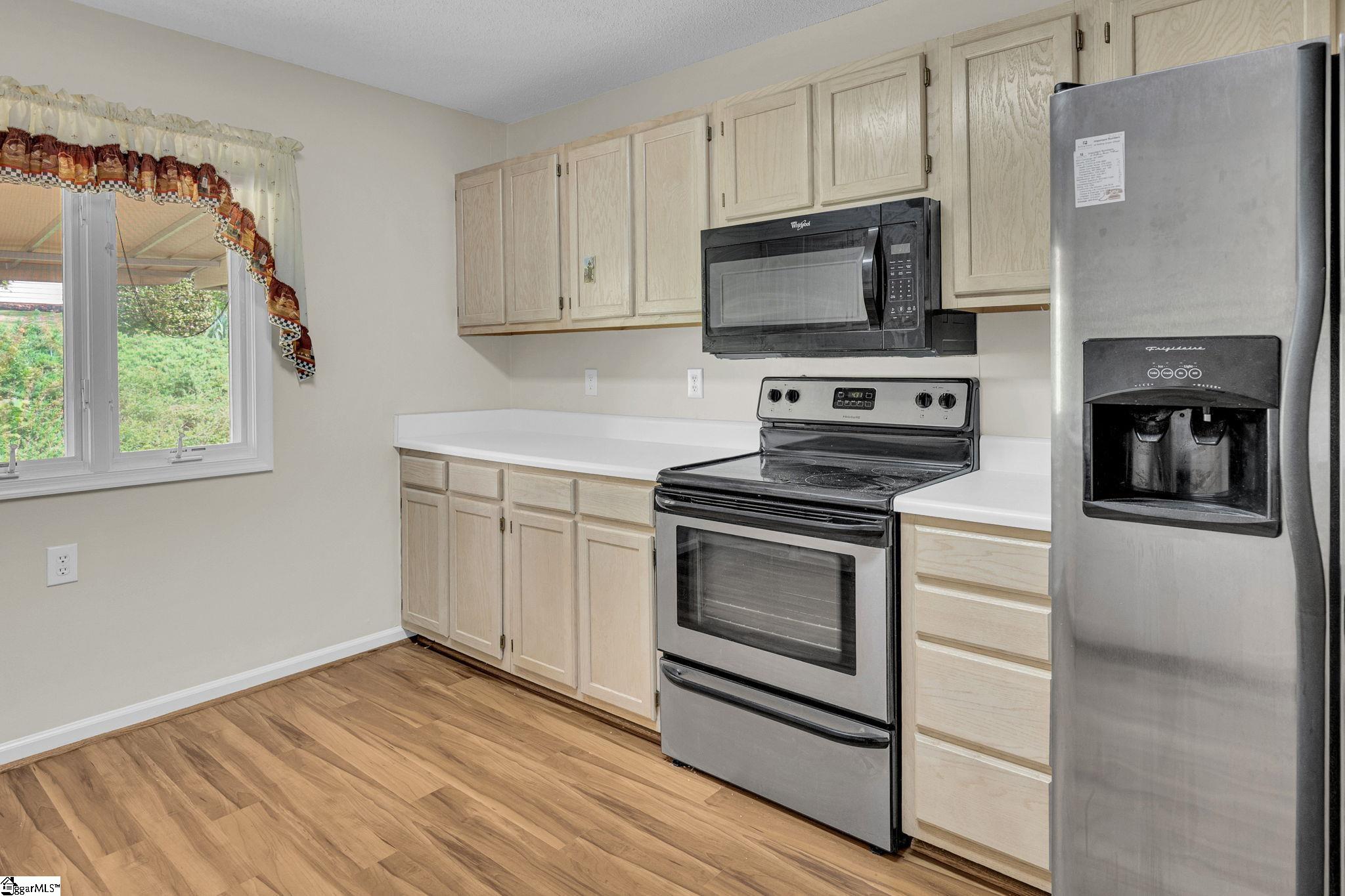 15 Sunbriar Drive Property Photo 14