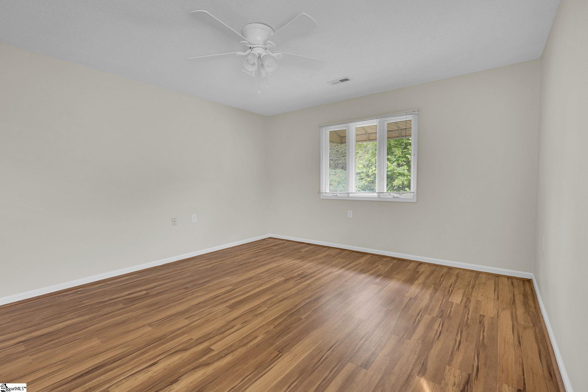 15 Sunbriar Drive Property Photo 19