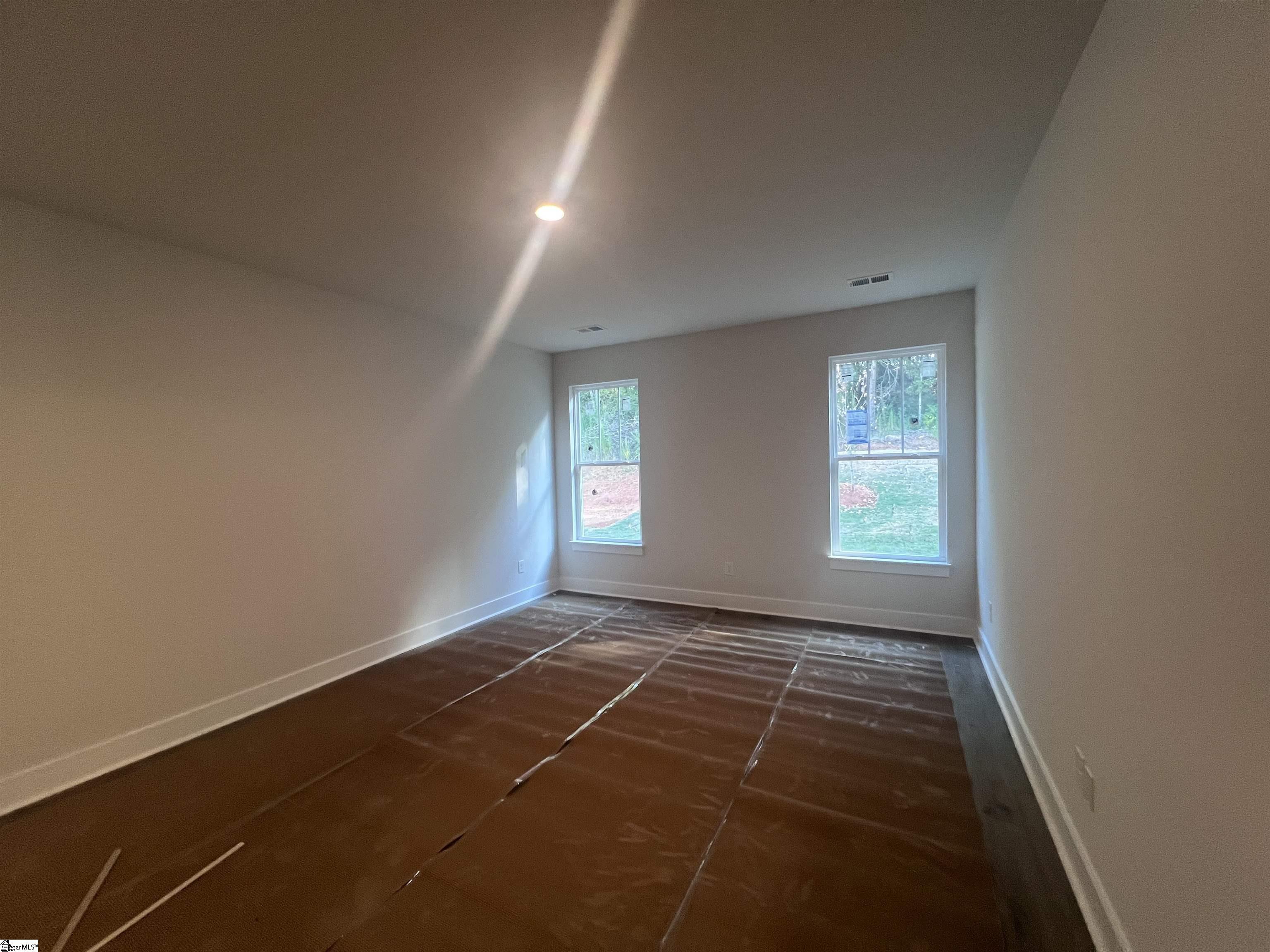 133 Beaverdam Creek Drive Property Photo 4
