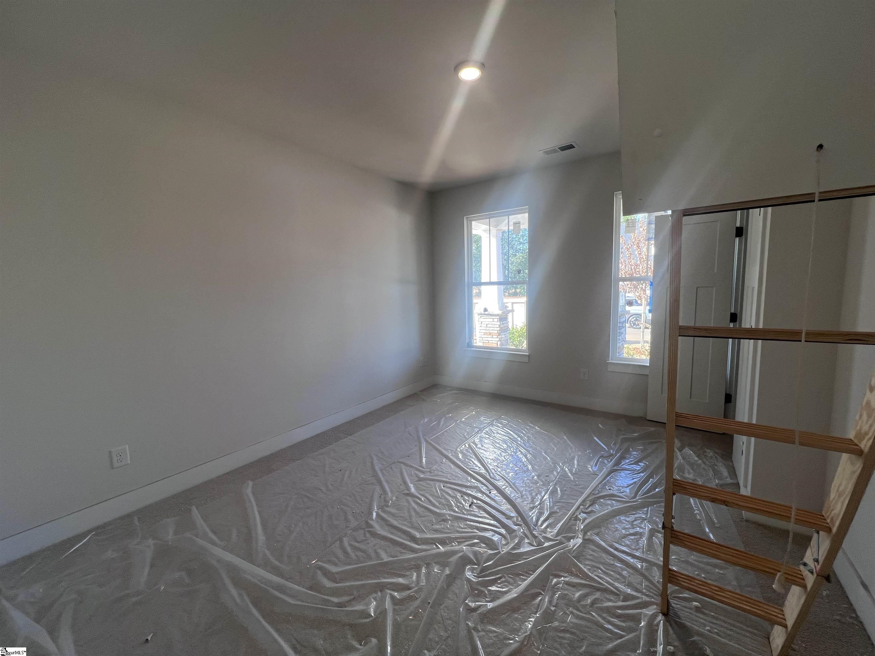 133 Beaverdam Creek Drive Property Photo 7