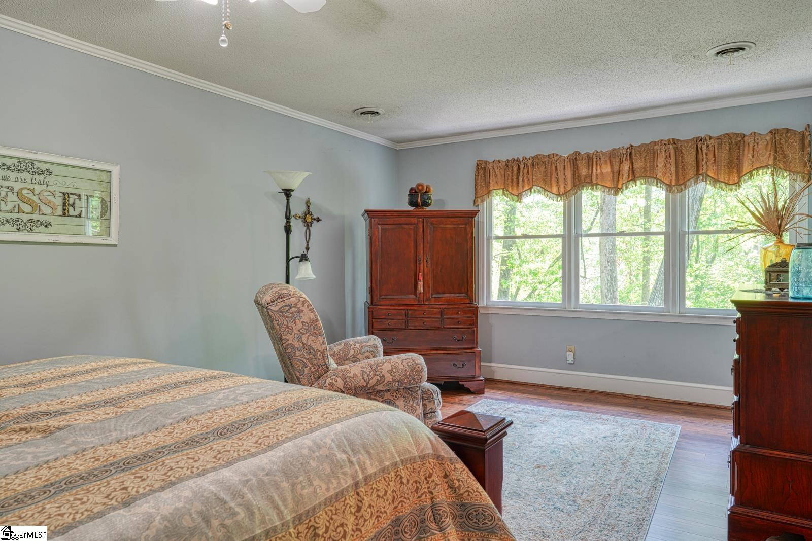 260 Cove Road Property Photo 9
