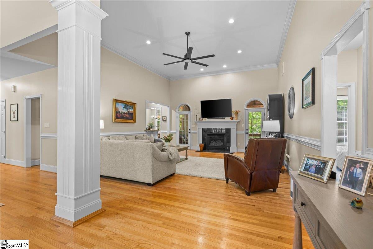 110 Woodranch Lane Property Photo 7