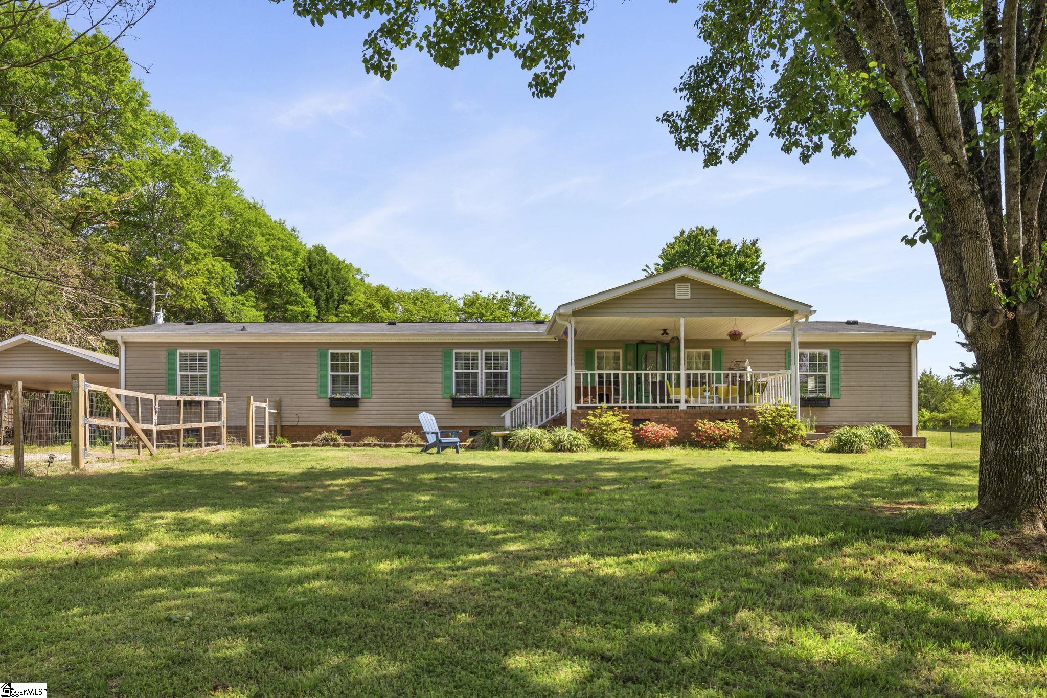 2057 Allen Bridge Road Property Photo 1