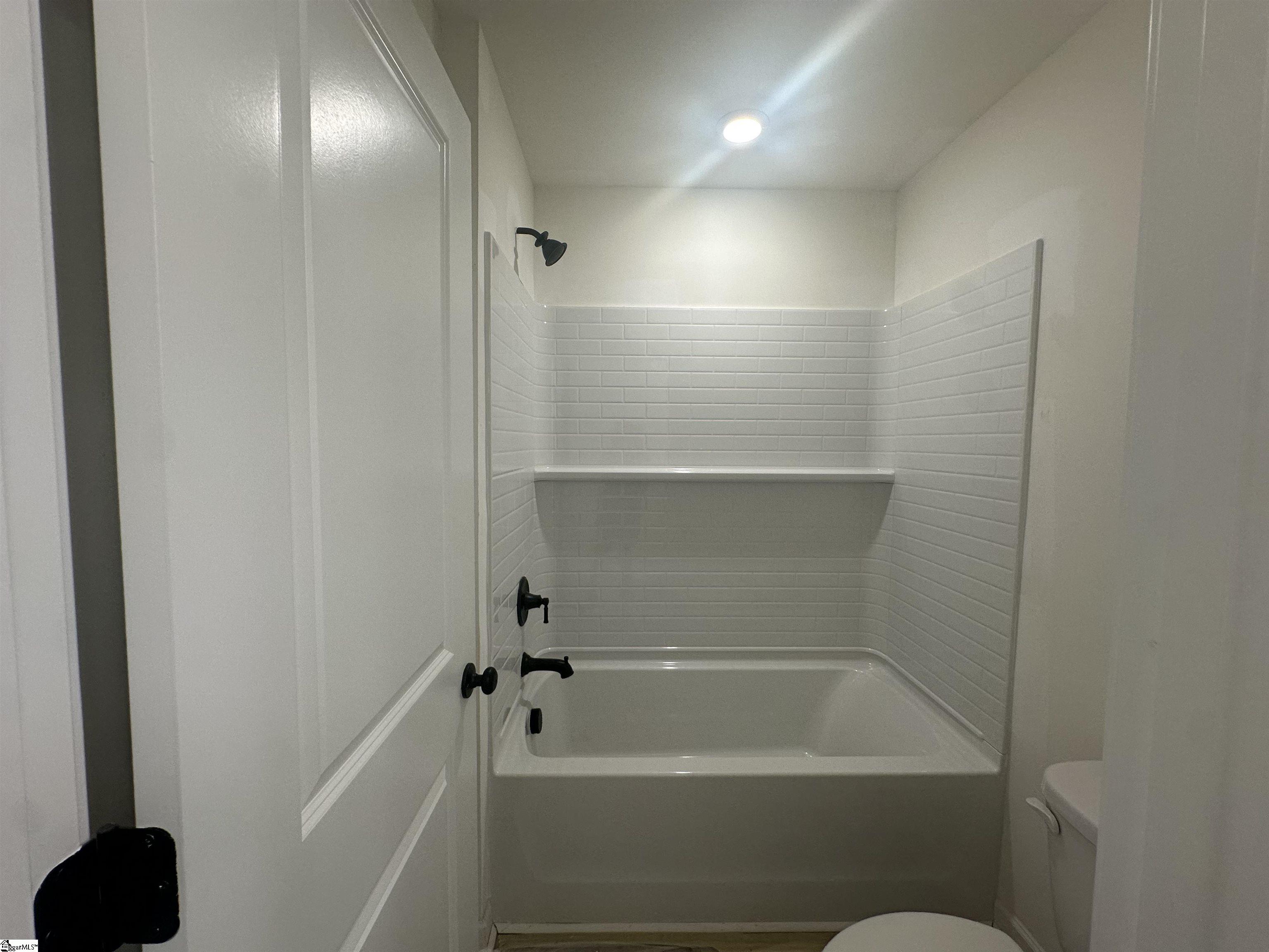 903 Gibbons Lane Property Photo 10