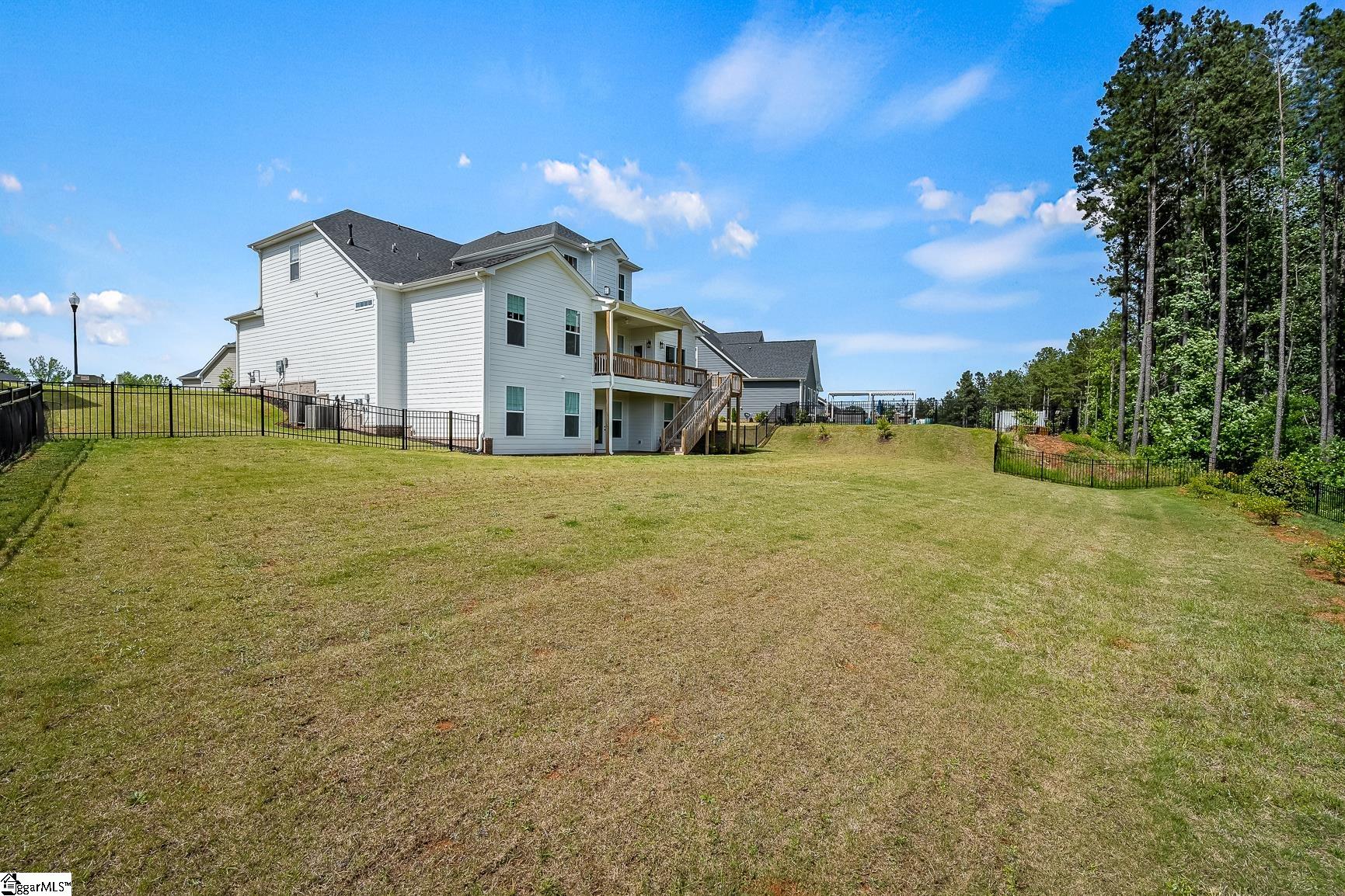 139 Ridgeline Row Property Photo 39