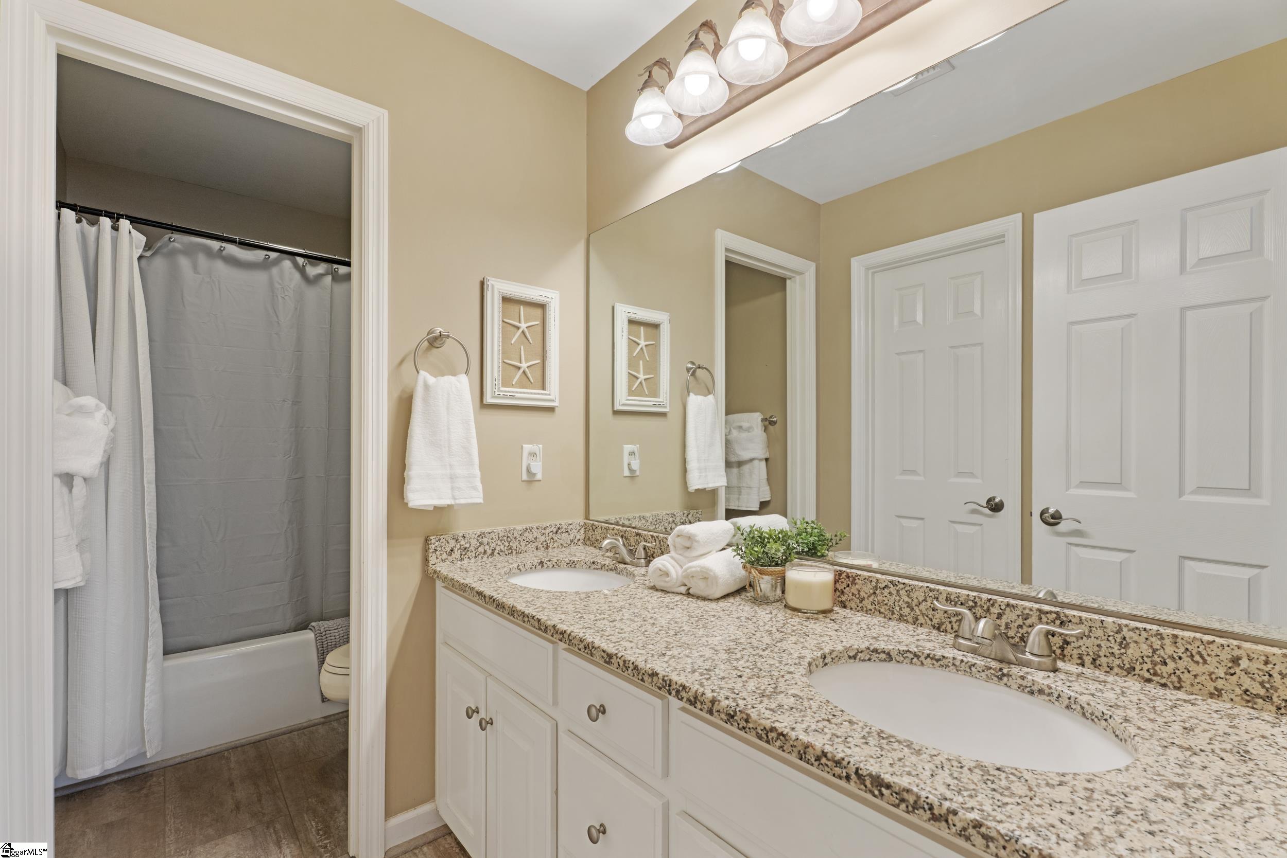 640 Innisbrook Lane Property Photo 34
