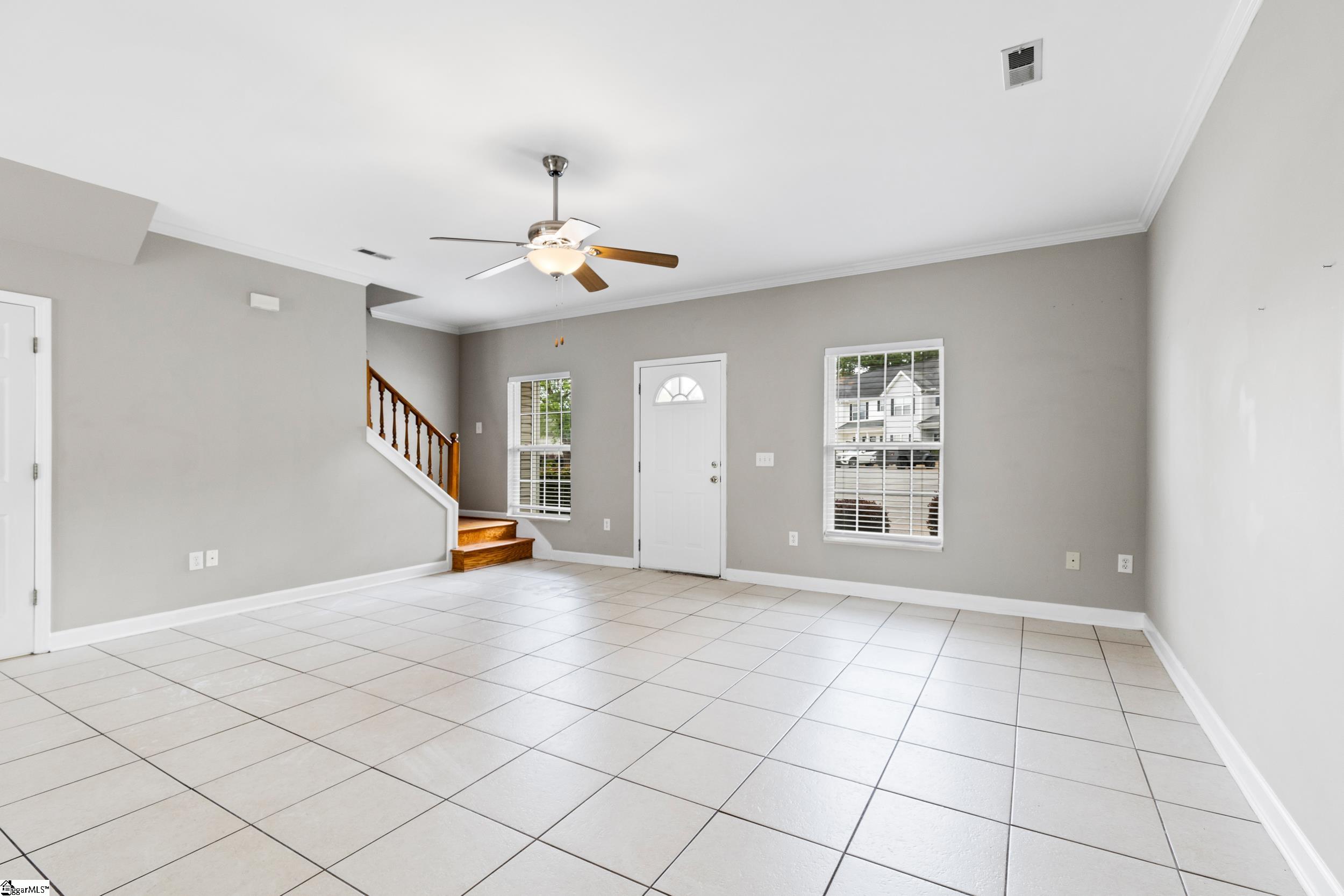 46 Ridgestone Circle Property Photo 4
