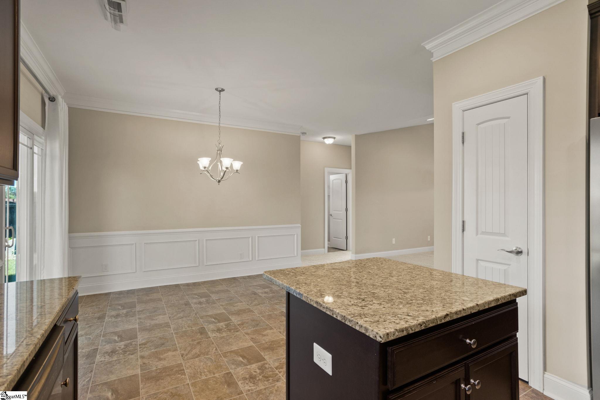 119 Alberta Circle Property Photo 10