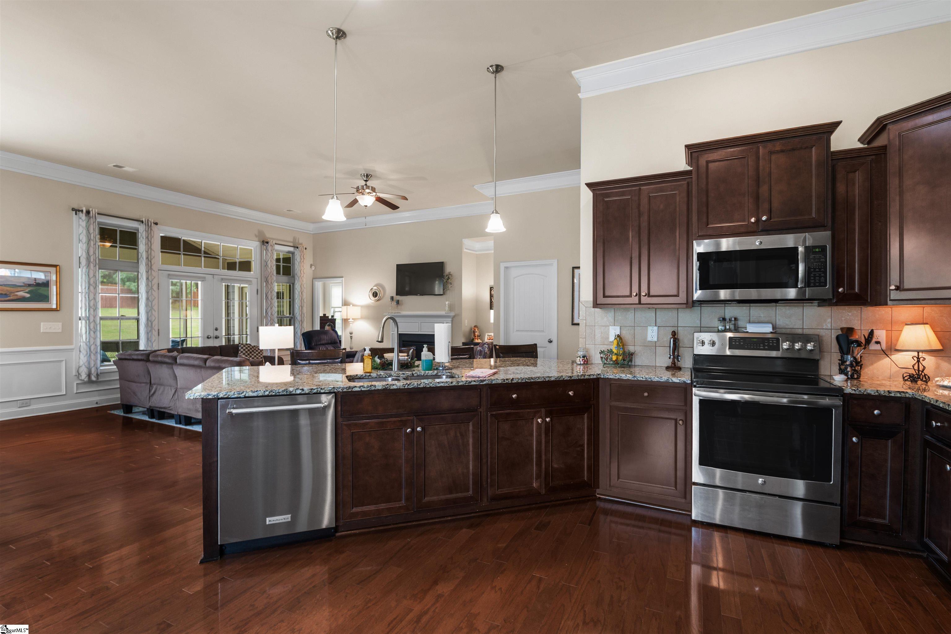 24 Portico Point Property Photo 9