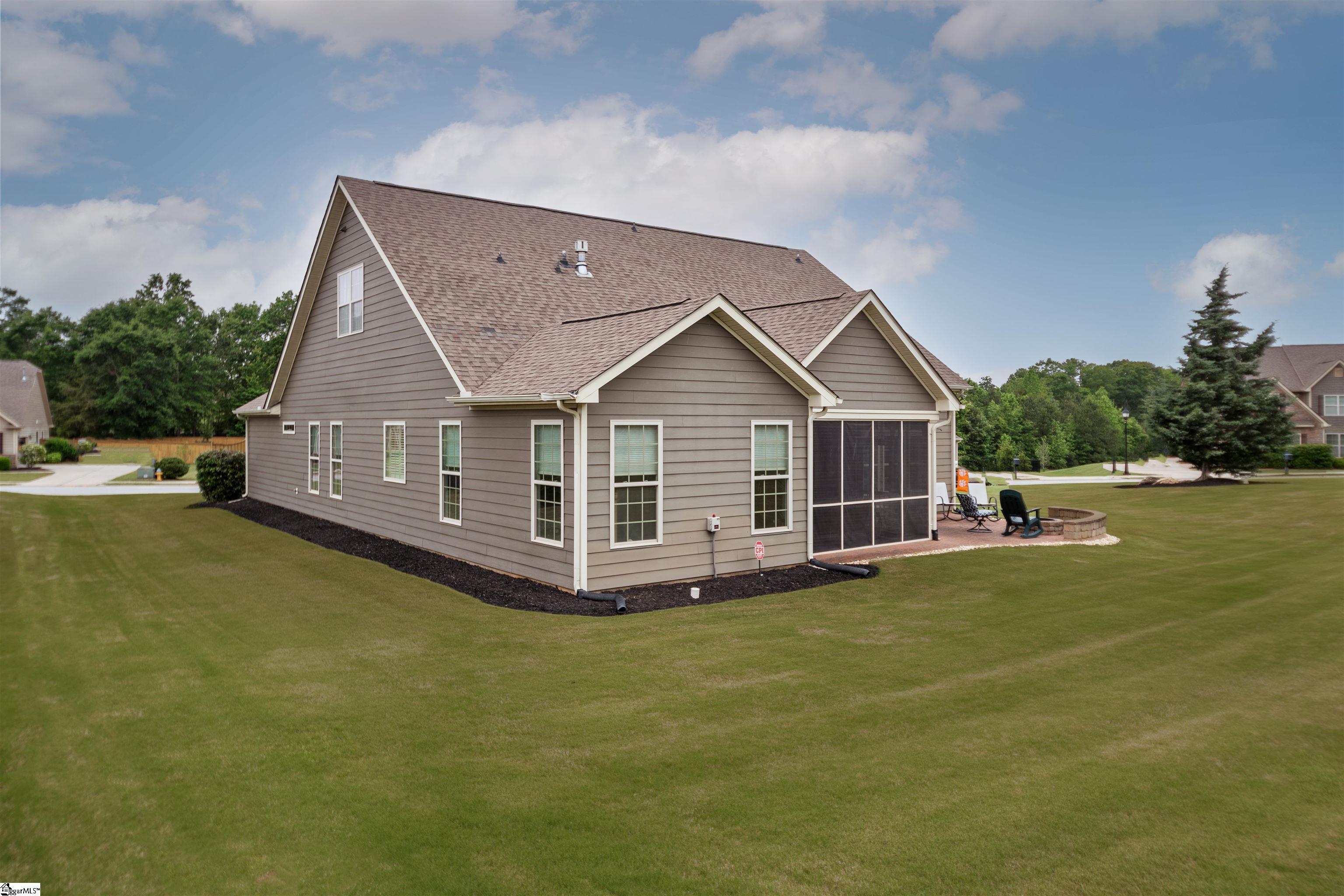 24 Portico Point Property Photo 35