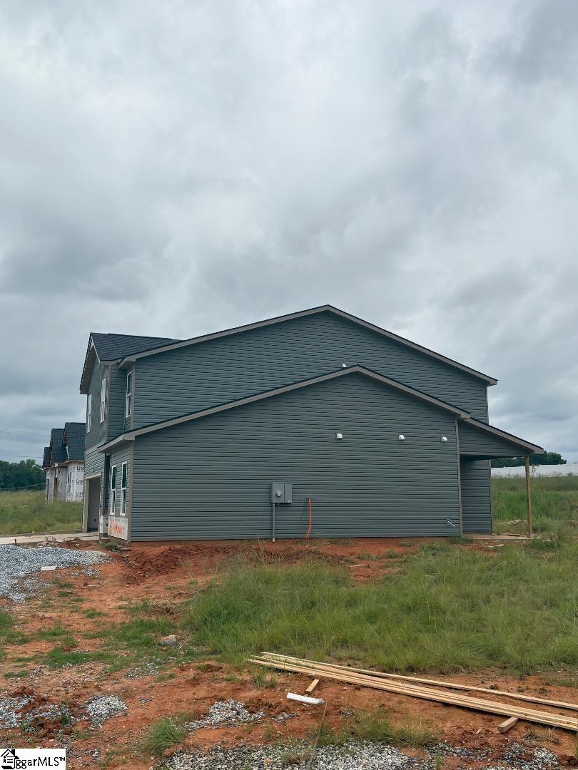 303 Clinkscales Road Property Photo 3