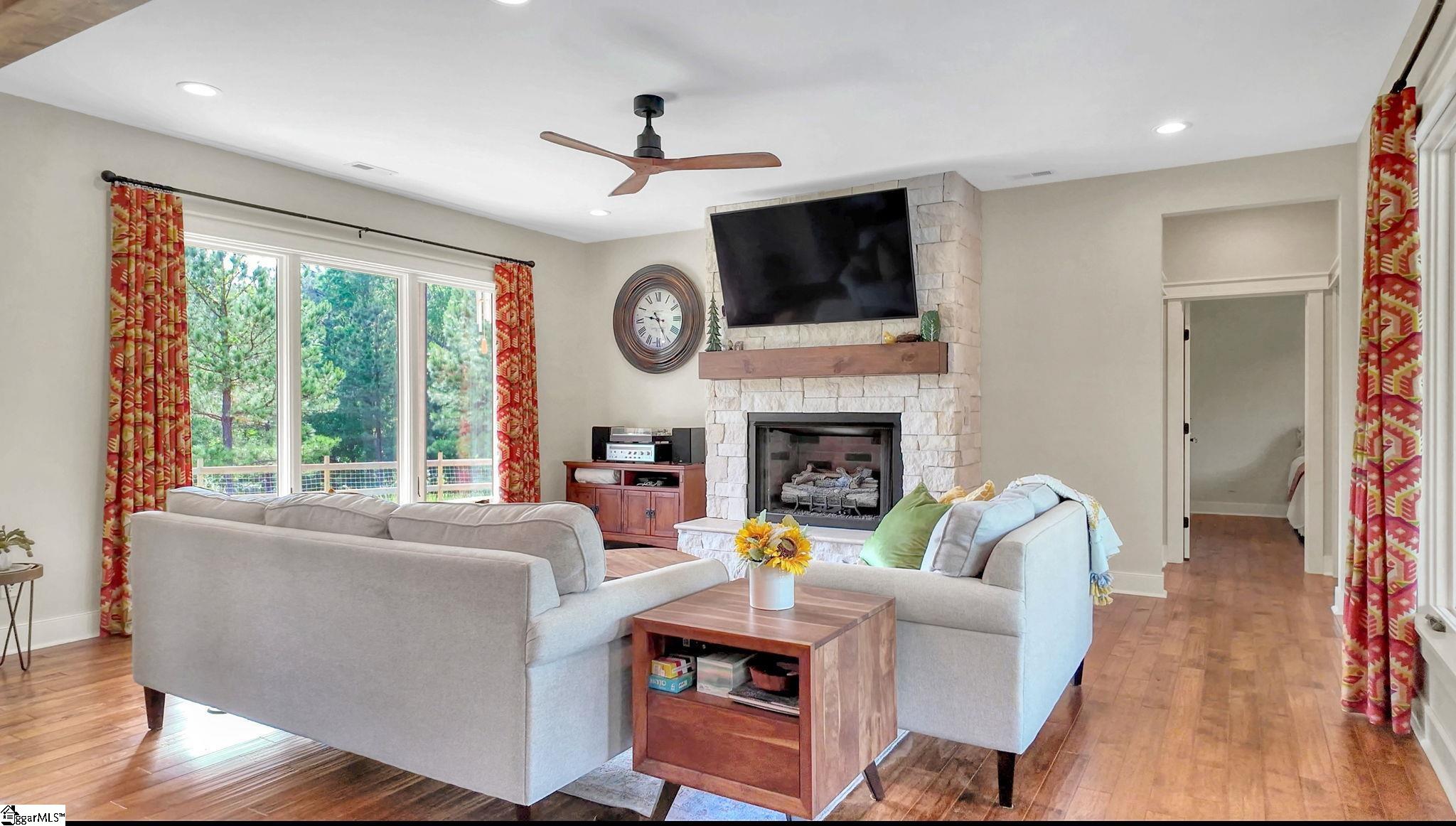 475 Johnson Road Property Photo 15