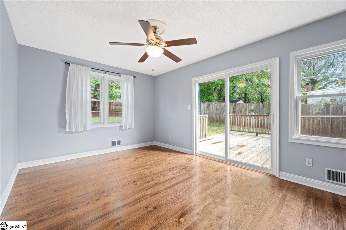 222 Woodview Avenue Property Photo 20