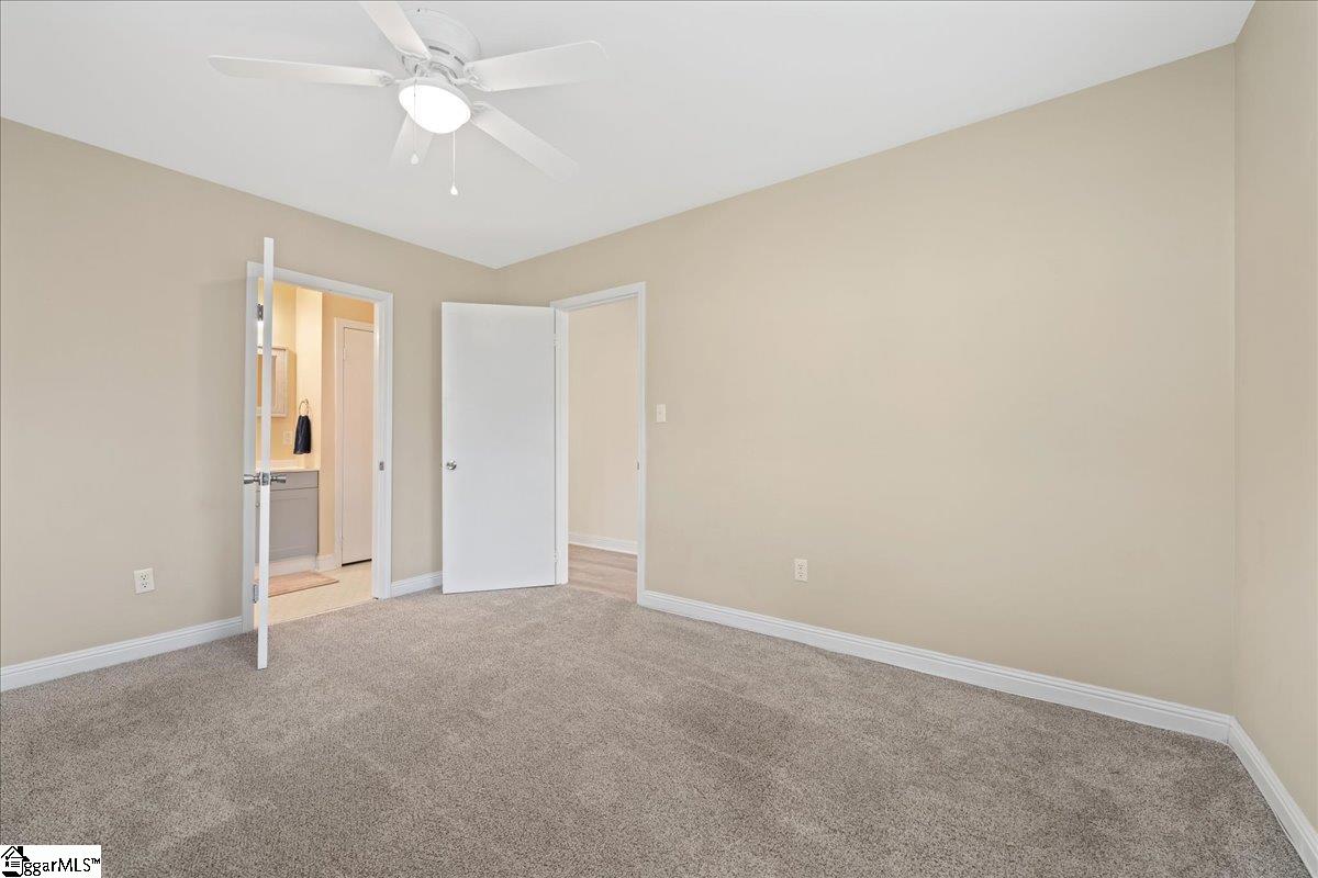 222 Woodview Avenue Property Photo 26