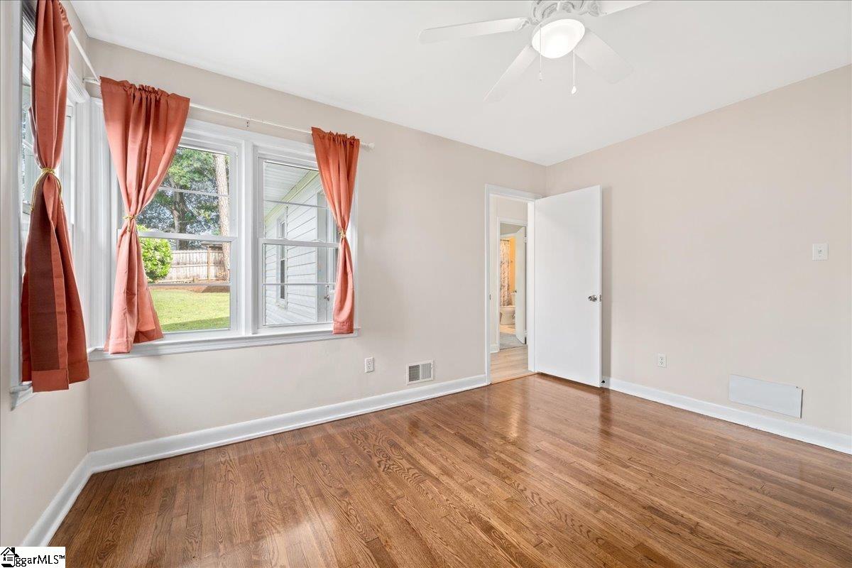 222 Woodview Avenue Property Photo 30