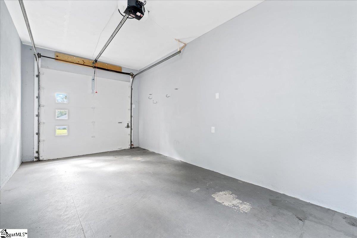 222 Woodview Avenue Property Photo 37