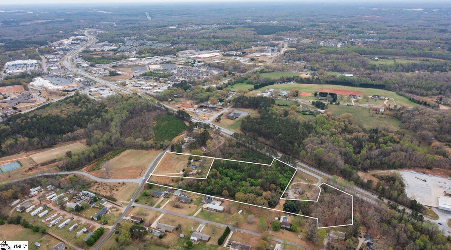3900 Highway 153 Property Photo 2