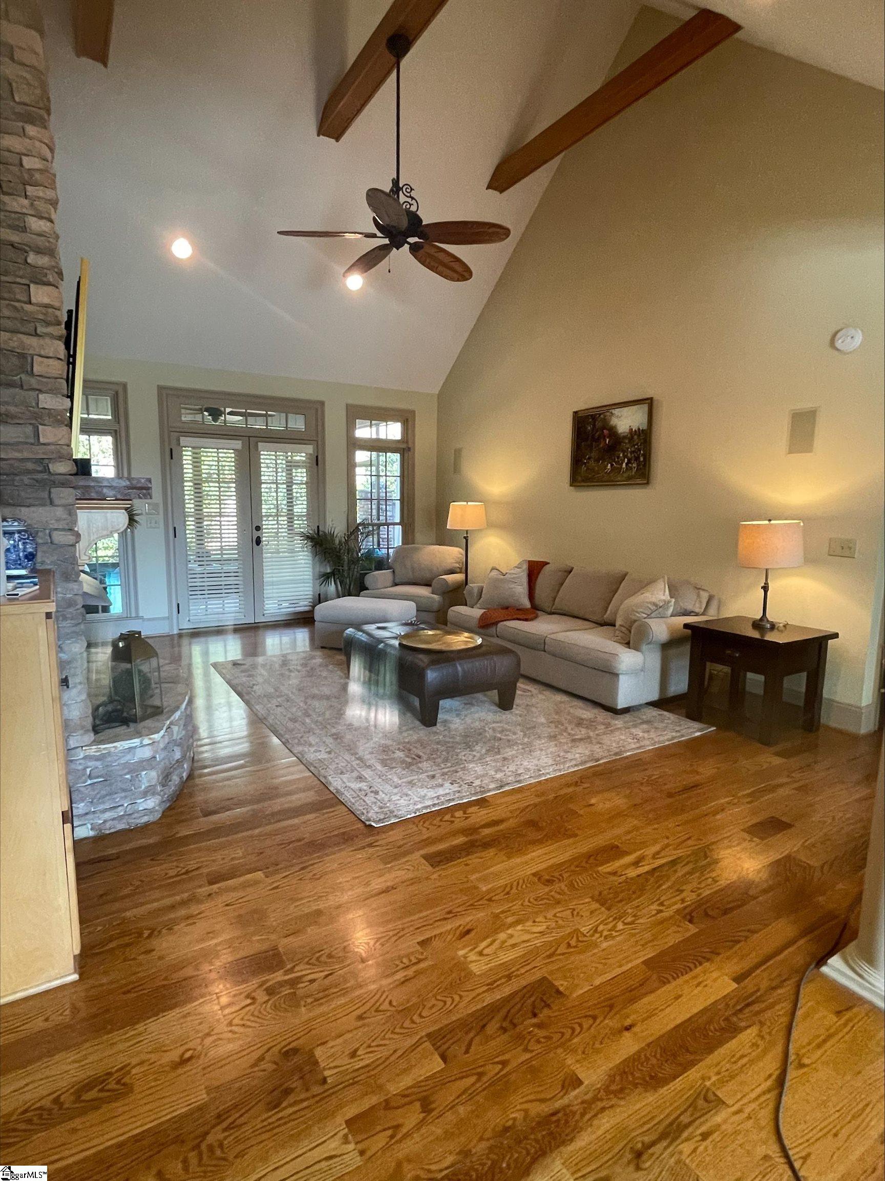 204 Tuscan Ridge Trail Property Photo 8